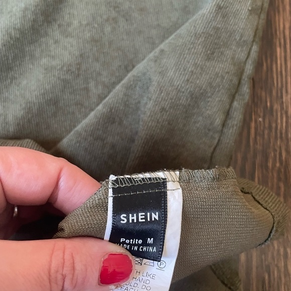 SHEIN corduroy dress - Picture 3 of 4
